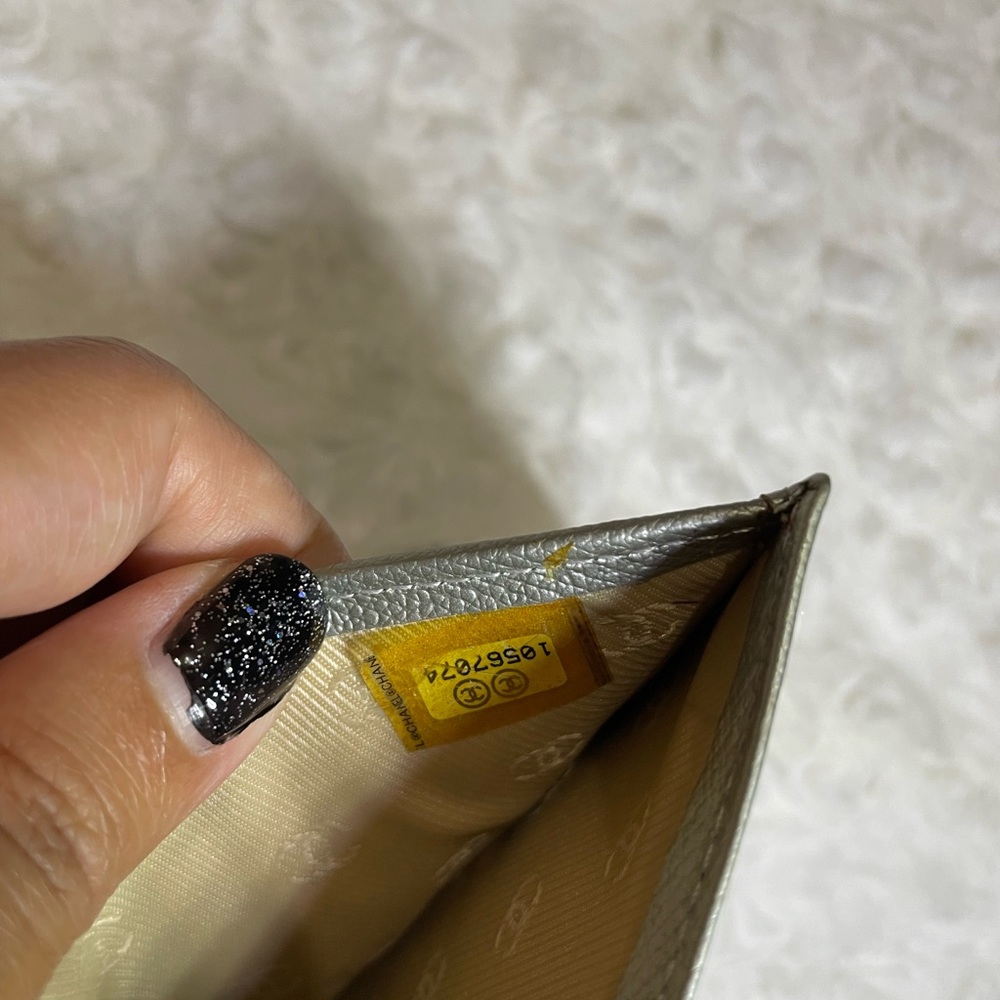 Chanel Sevruga Silver Compact Wallet ๐ฉถ - Picture 12 of 16